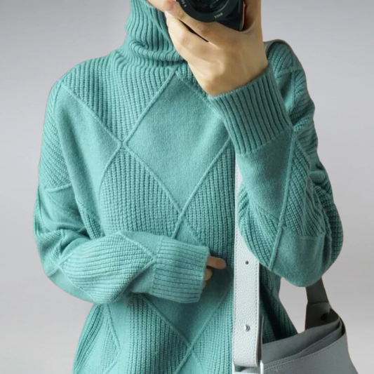 Amalia LuxeKnit™ | Soft Sweater – Effortless Warmth & Everyday Elegance